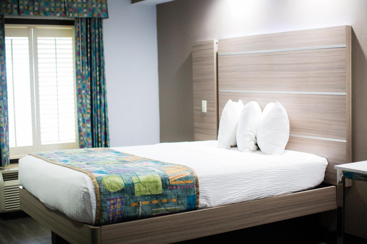 Baymont By Wyndham Fort Walton Beach Мери Естер Екстериор снимка
